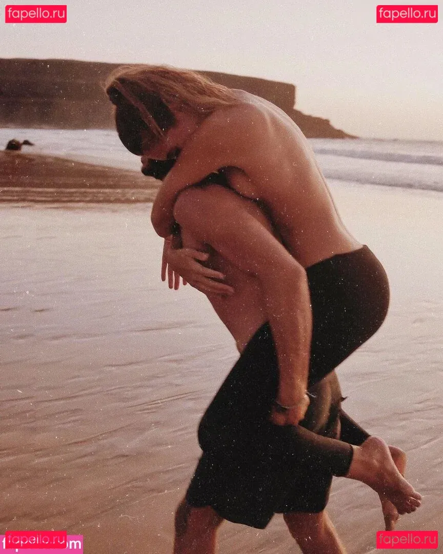 hi.iam.sara Onlyfans Photo Gallery 