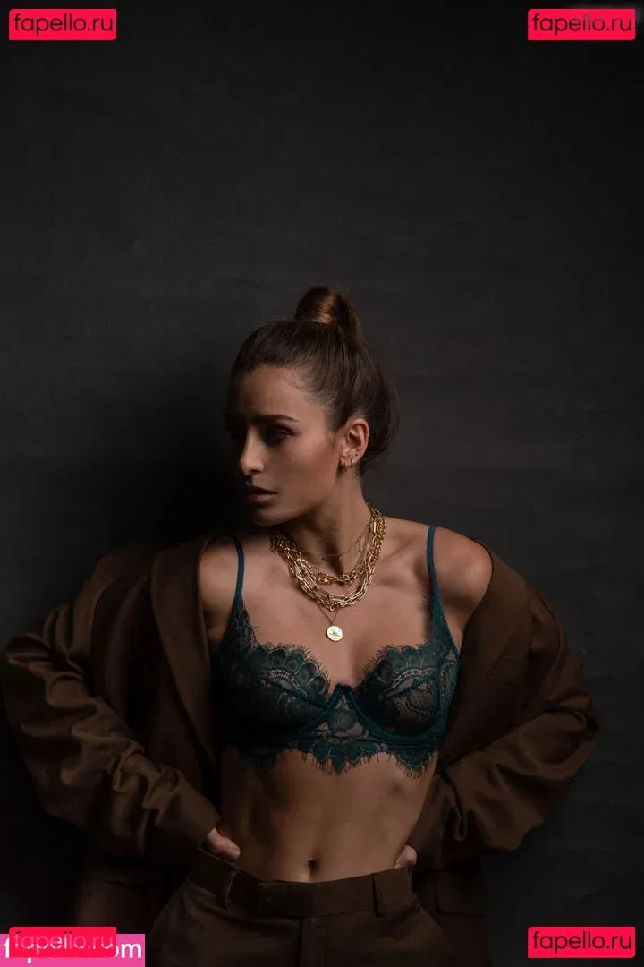 hi.iam.sara Onlyfans Photo Gallery 