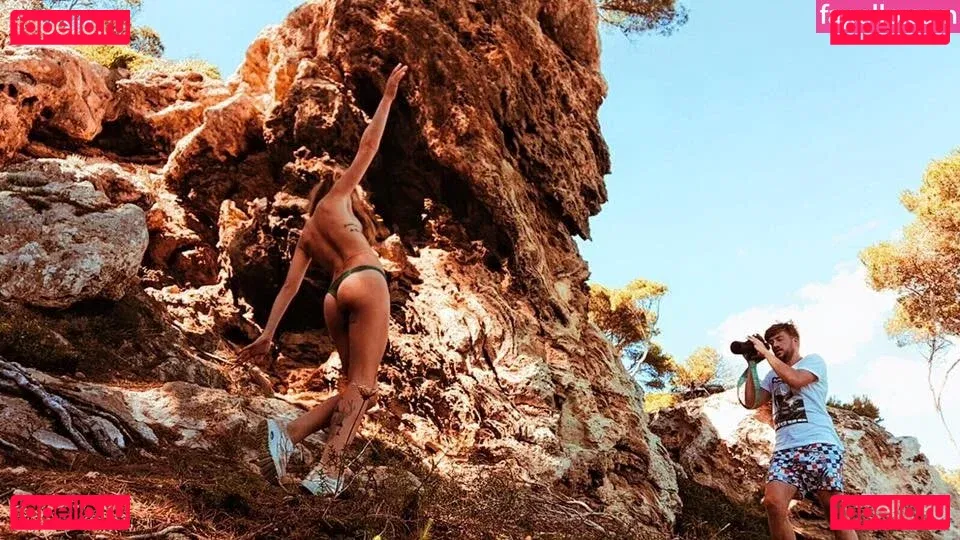 hi.iam.sara Onlyfans Photo Gallery 