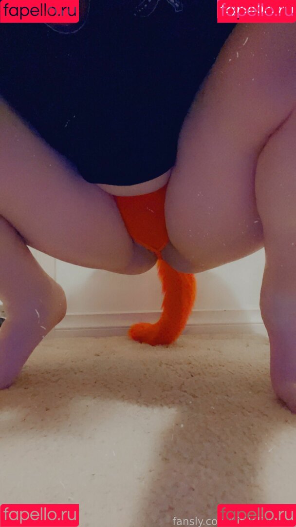 LittleFoxxy3 Onlyfans Photo Gallery 