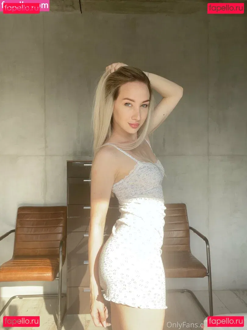 Nancy Onlyfans Photo Gallery 