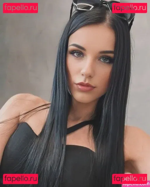 Sharina Onlyfans Photo Gallery 