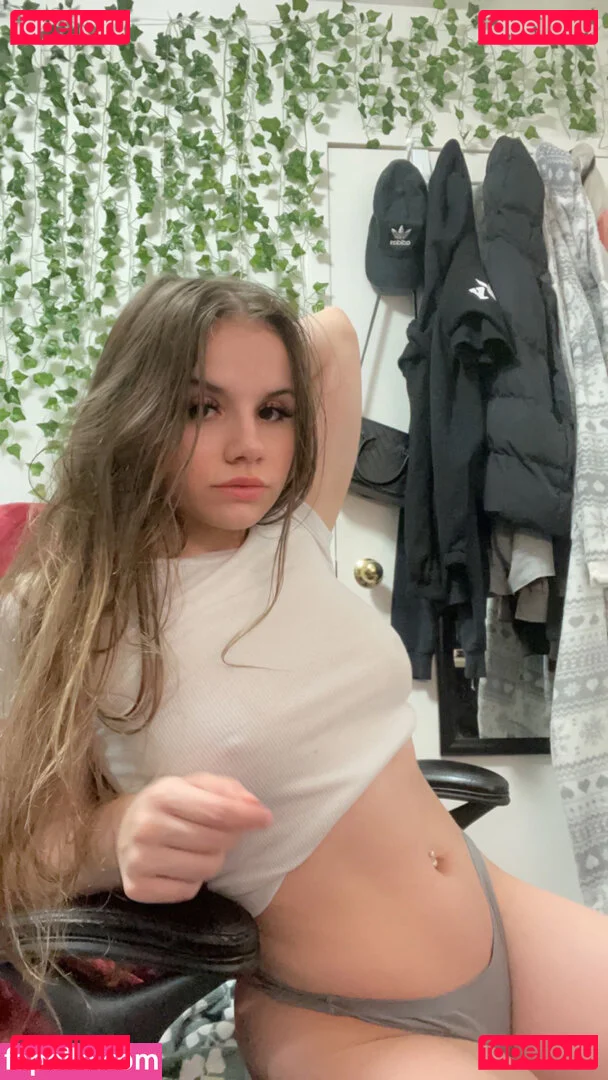 Alyshia Harvey Nude Onlyfans Photo 43
