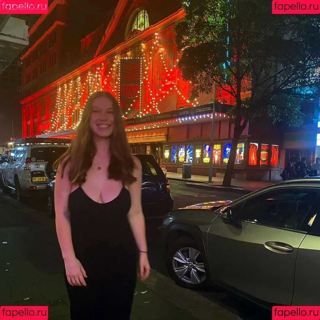 Stephanie Cox Onlyfans Photo Gallery 