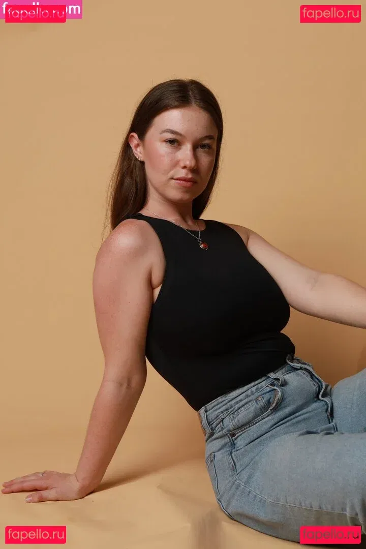 Stephanie Cox Onlyfans Photo Gallery 