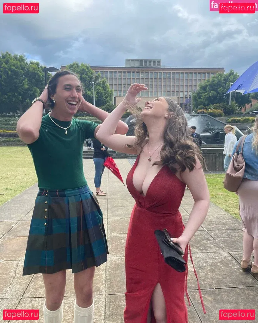 Stephanie Cox Onlyfans Photo Gallery 