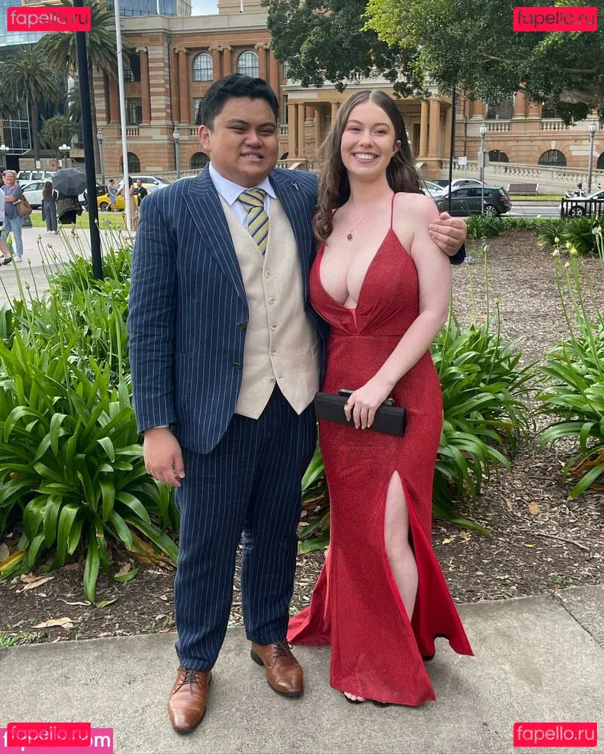 Stephanie Cox Onlyfans Photo Gallery 