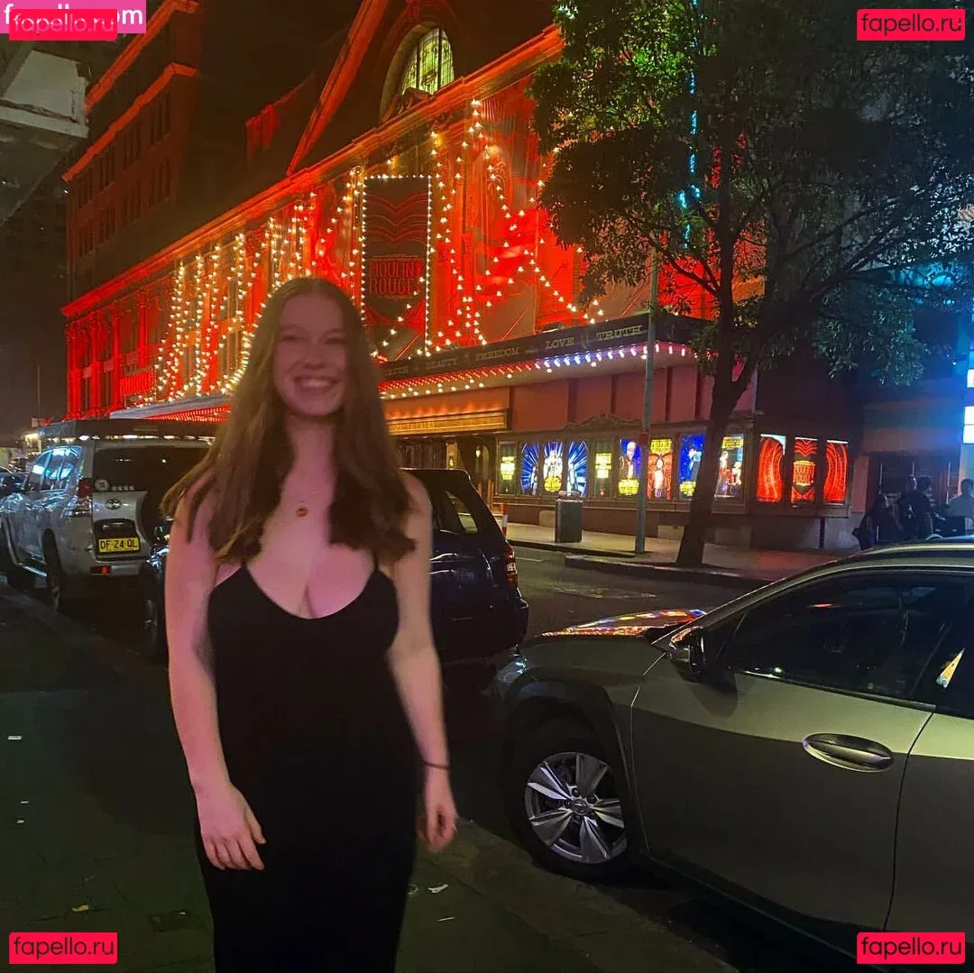 Stephanie Cox Onlyfans Photo Gallery 