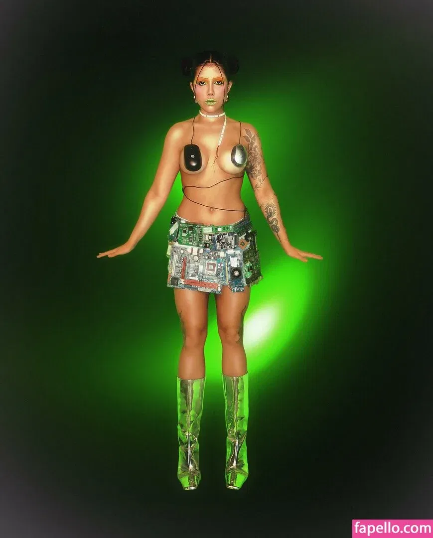 Luiza Parente Onlyfans Photo Gallery 