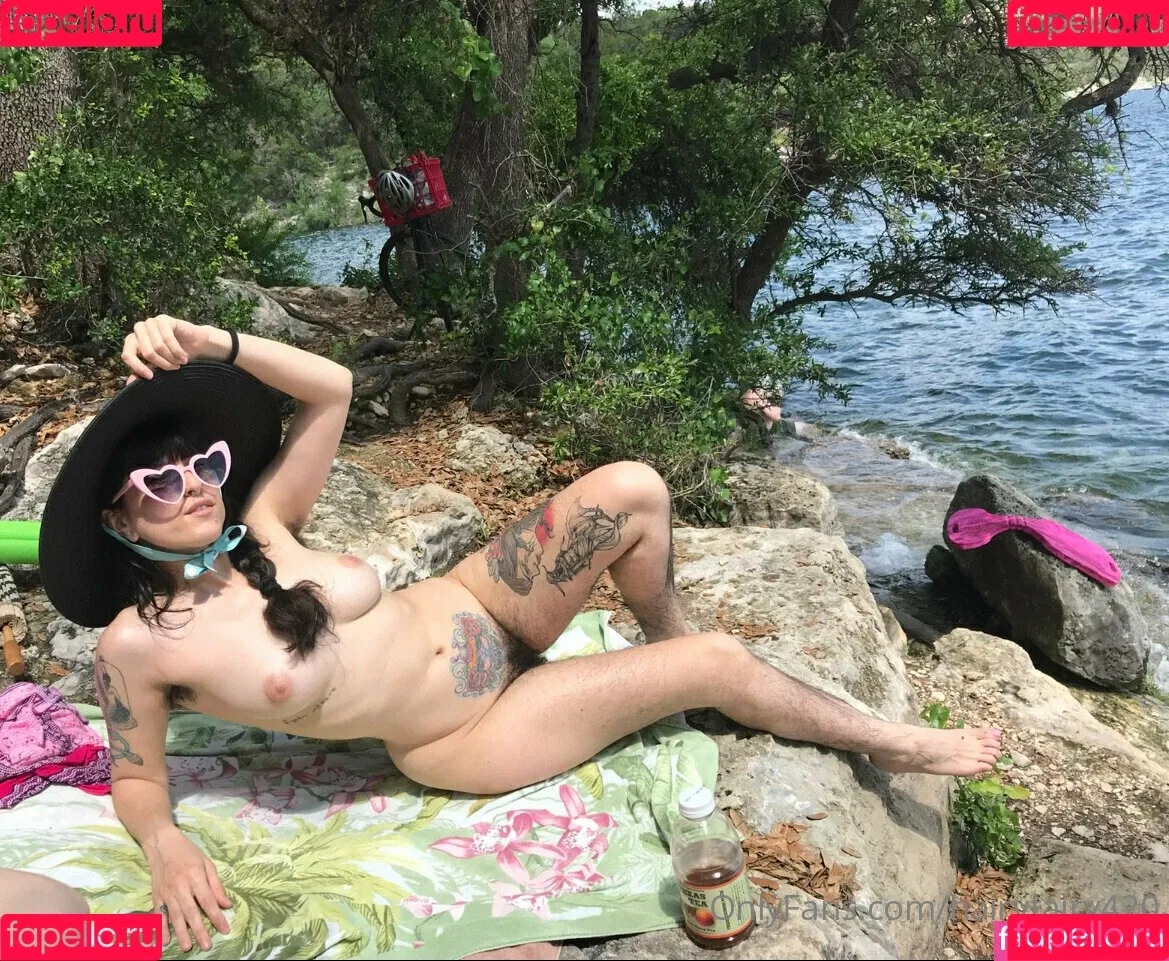 hairyfairy420 Onlyfans Photo Gallery 