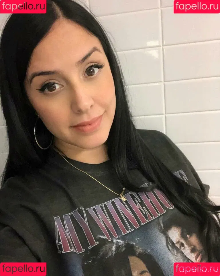 Laura Stylez Onlyfans Photo Gallery 