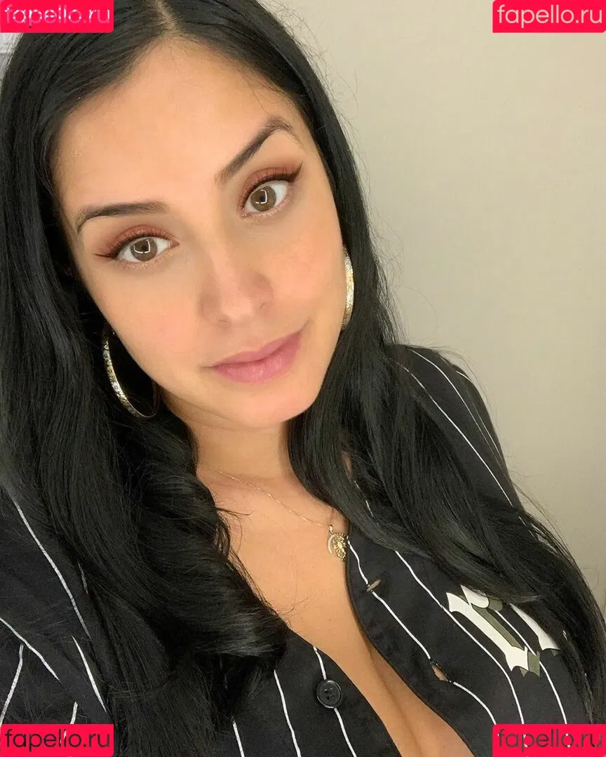 Laura Stylez Onlyfans Photo Gallery 