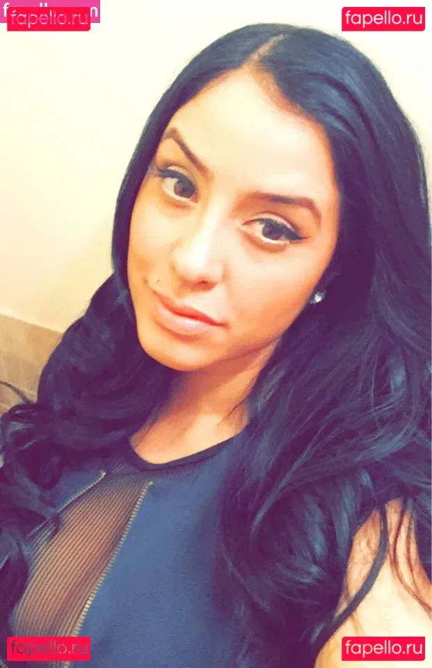 Laura Stylez Onlyfans Photo Gallery 