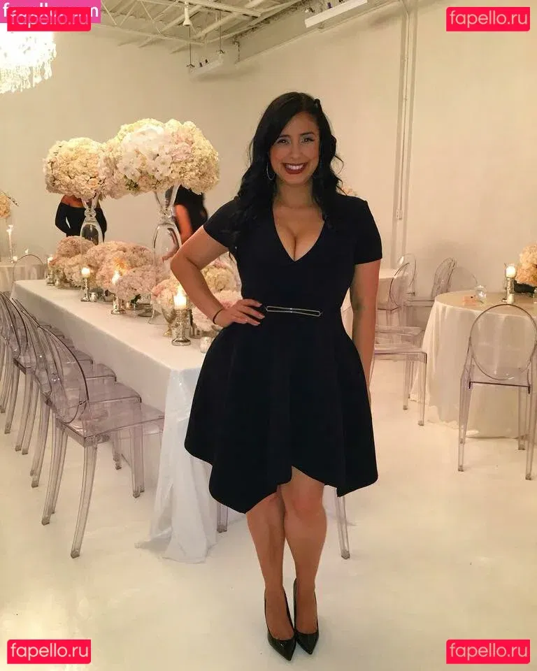 Laura Stylez Onlyfans Photo Gallery 