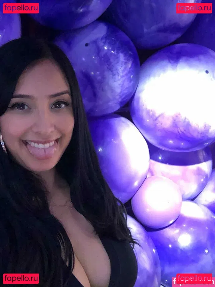 Laura Stylez Onlyfans Photo Gallery 