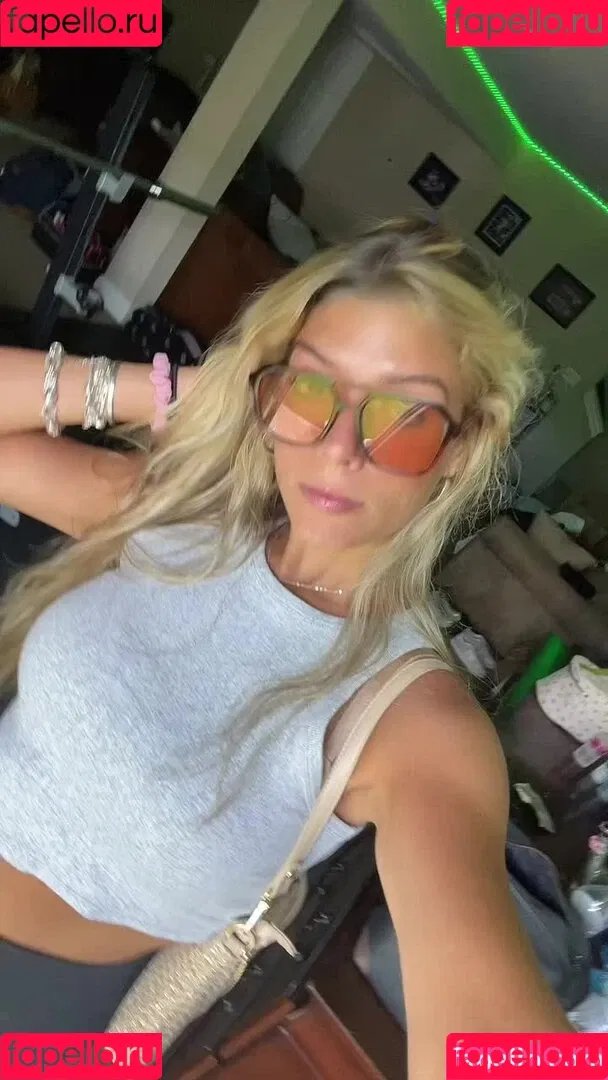 Amanda Crisham Onlyfans Photo Gallery 
