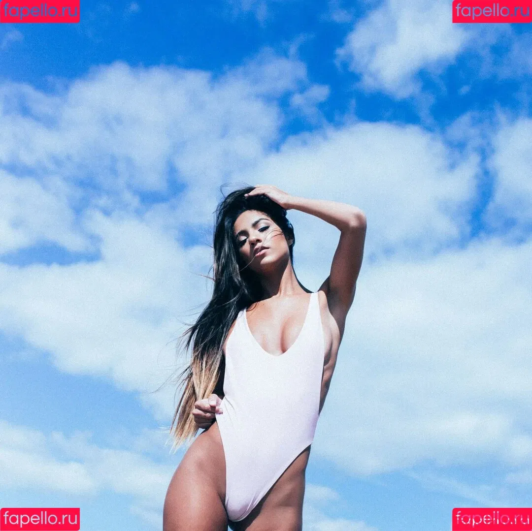 Erika Wheaton Onlyfans Photo Gallery 