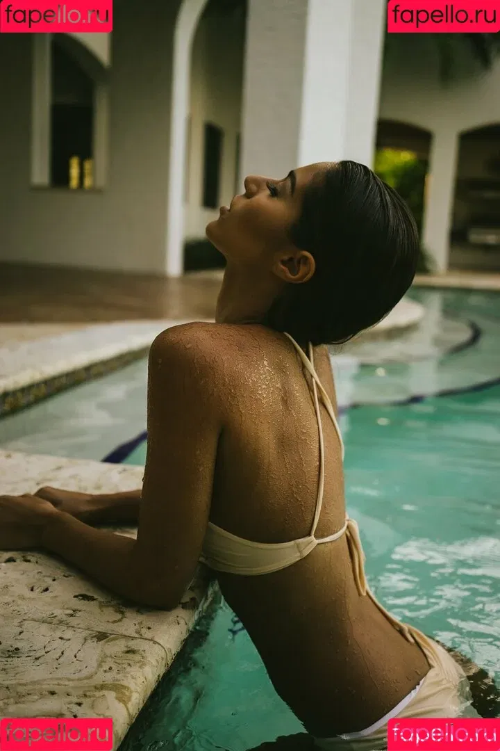 Erika Wheaton Onlyfans Photo Gallery 