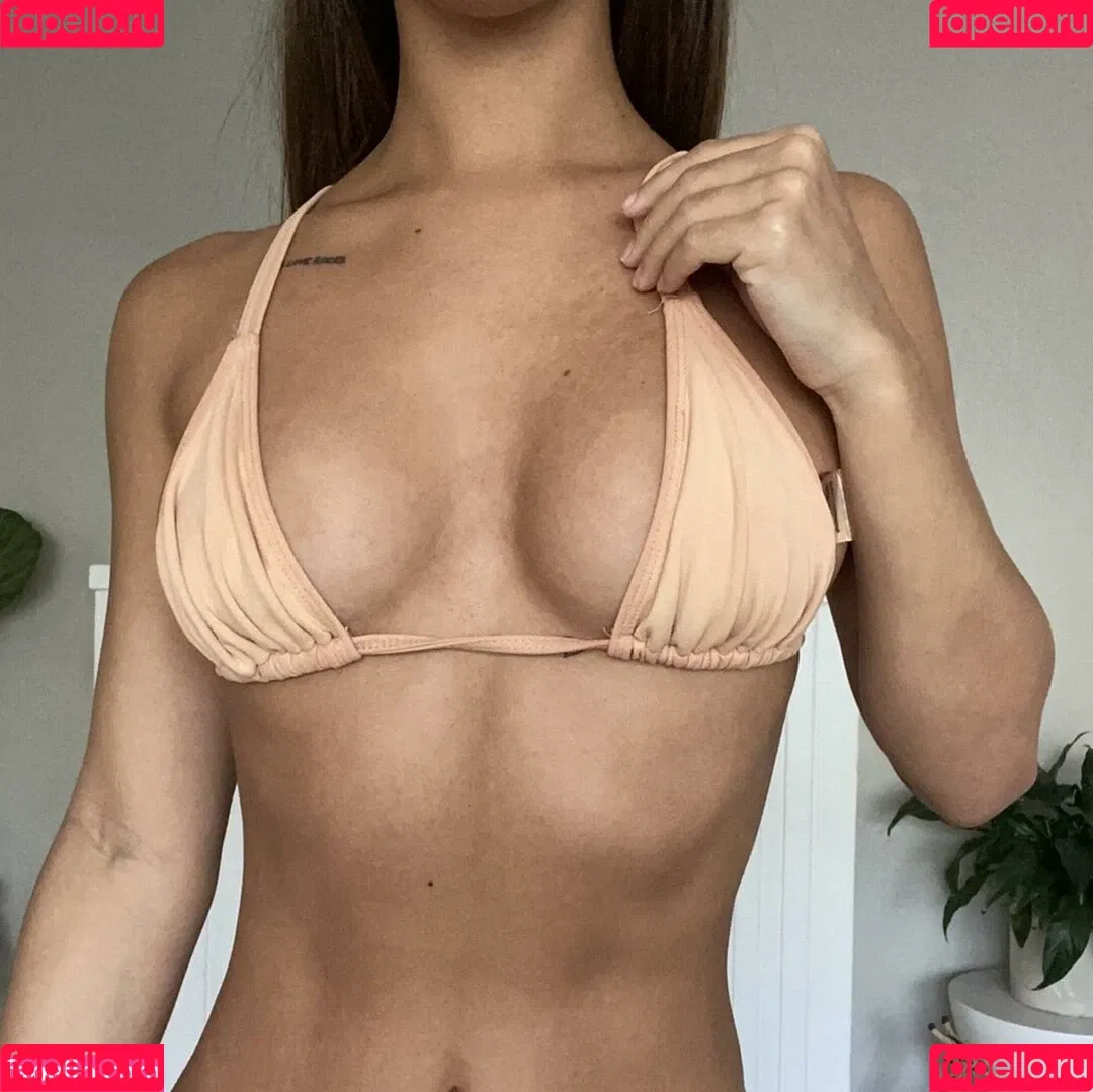 Erika Wheaton Onlyfans Photo Gallery 