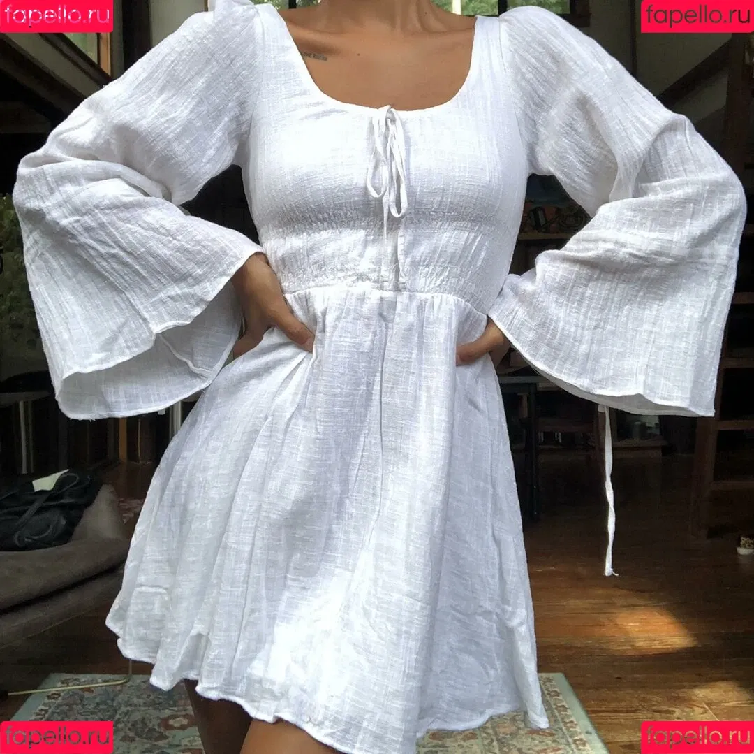Erika Wheaton Onlyfans Photo Gallery 