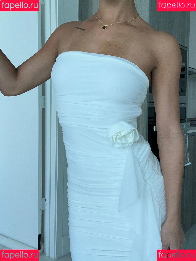 Erika Wheaton Onlyfans Photo Gallery 