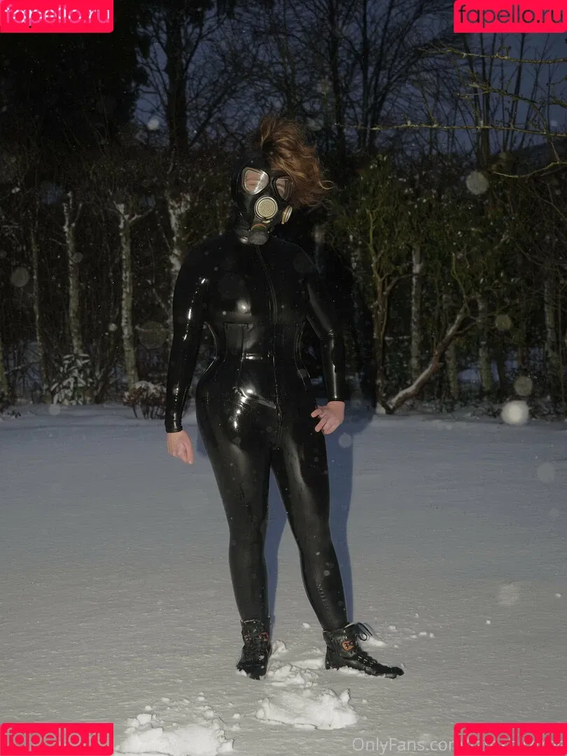 latexblizfree Onlyfans Photo Gallery 