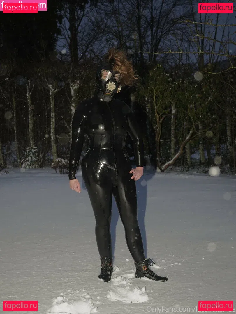 latexblizfree Onlyfans Photo Gallery 