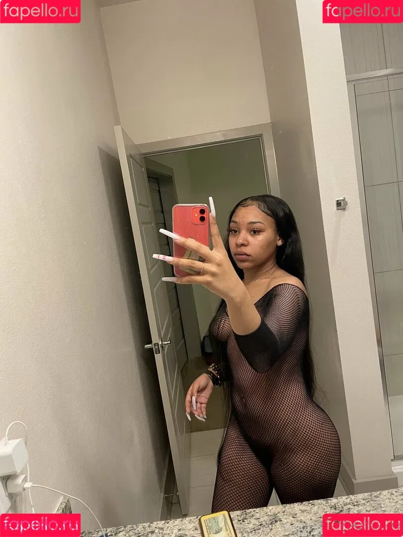 vvkayb Onlyfans Photo Gallery 