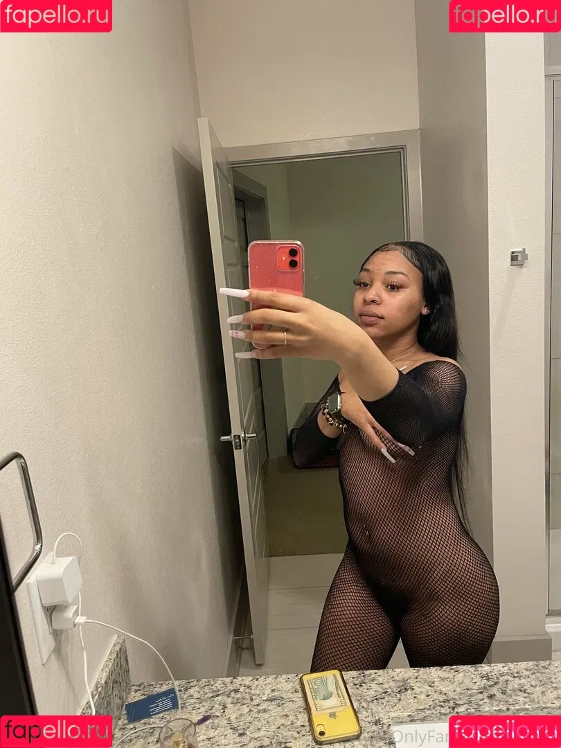 vvkayb Onlyfans Photo Gallery 