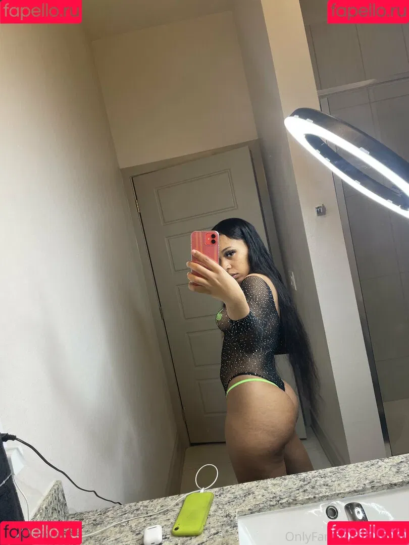 vvkayb Onlyfans Photo Gallery 