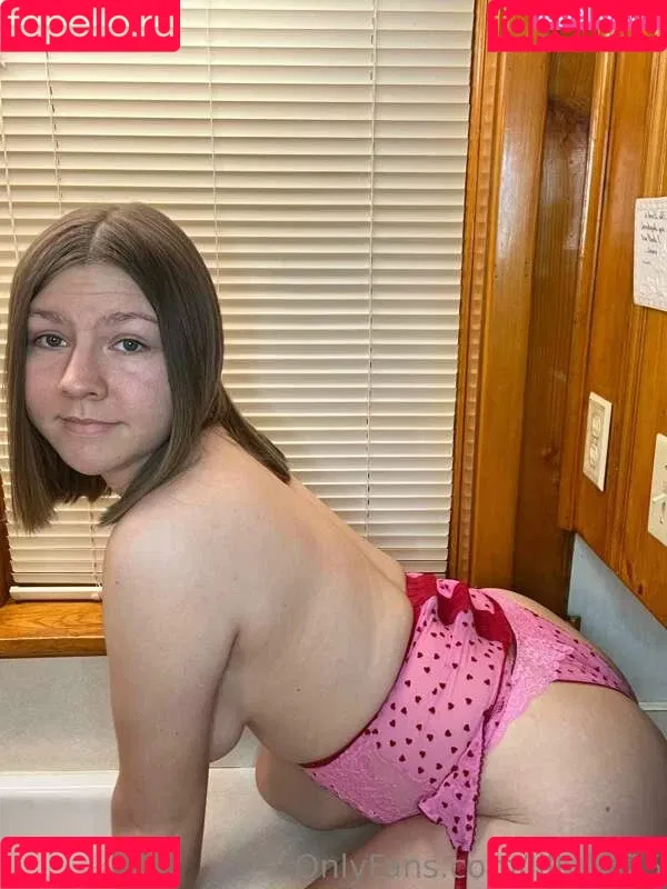 lilly1525 Onlyfans Photo Gallery 