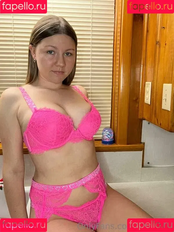lilly1525 Onlyfans Photo Gallery 
