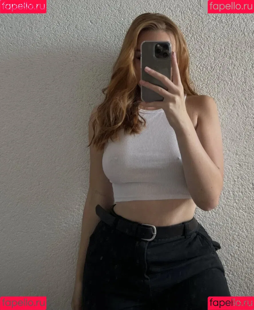 Lara_mde Onlyfans Photo Gallery 