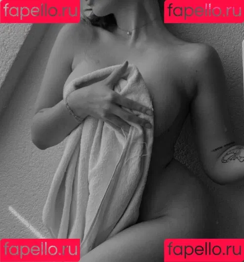 Lara_mde Onlyfans Photo Gallery 
