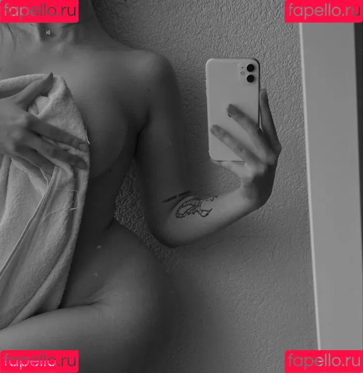Lara_mde Onlyfans Photo Gallery 