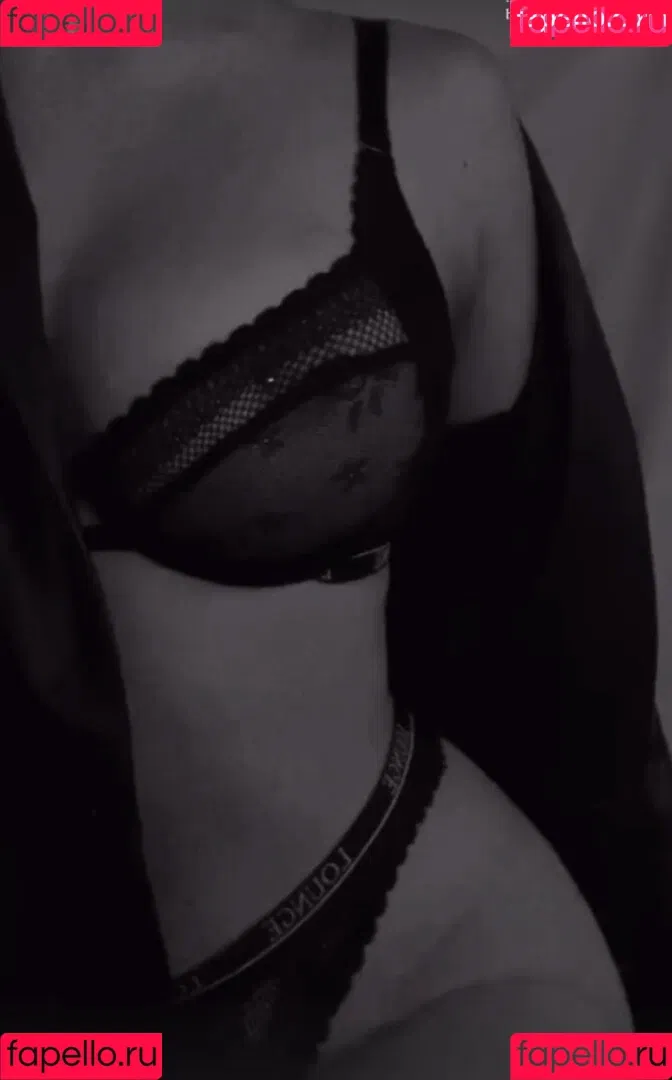 Lara_mde Onlyfans Photo Gallery 