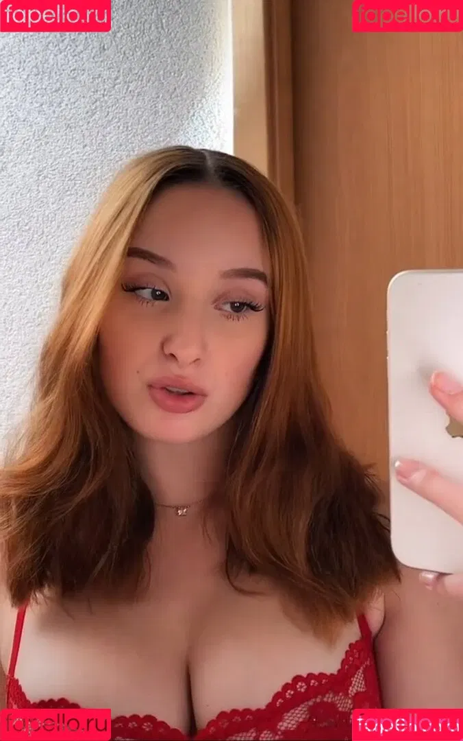 Lara_mde Onlyfans Photo Gallery 