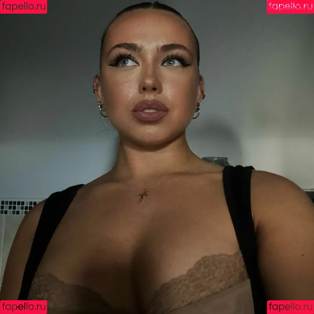 Olivia Alex Onlyfans Photo Gallery 
