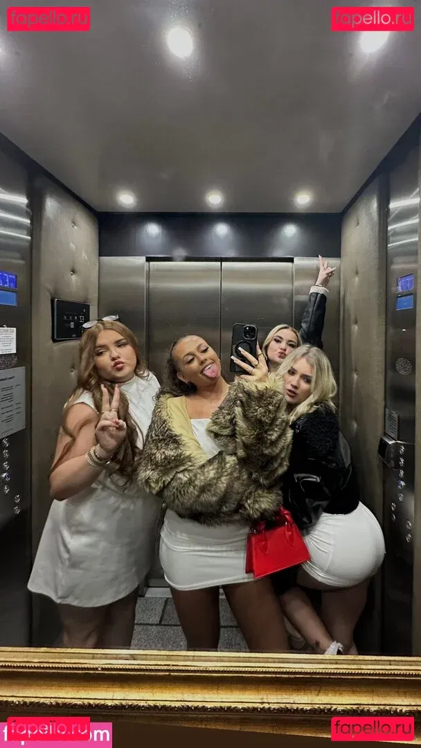 Olivia Alex Onlyfans Photo Gallery 