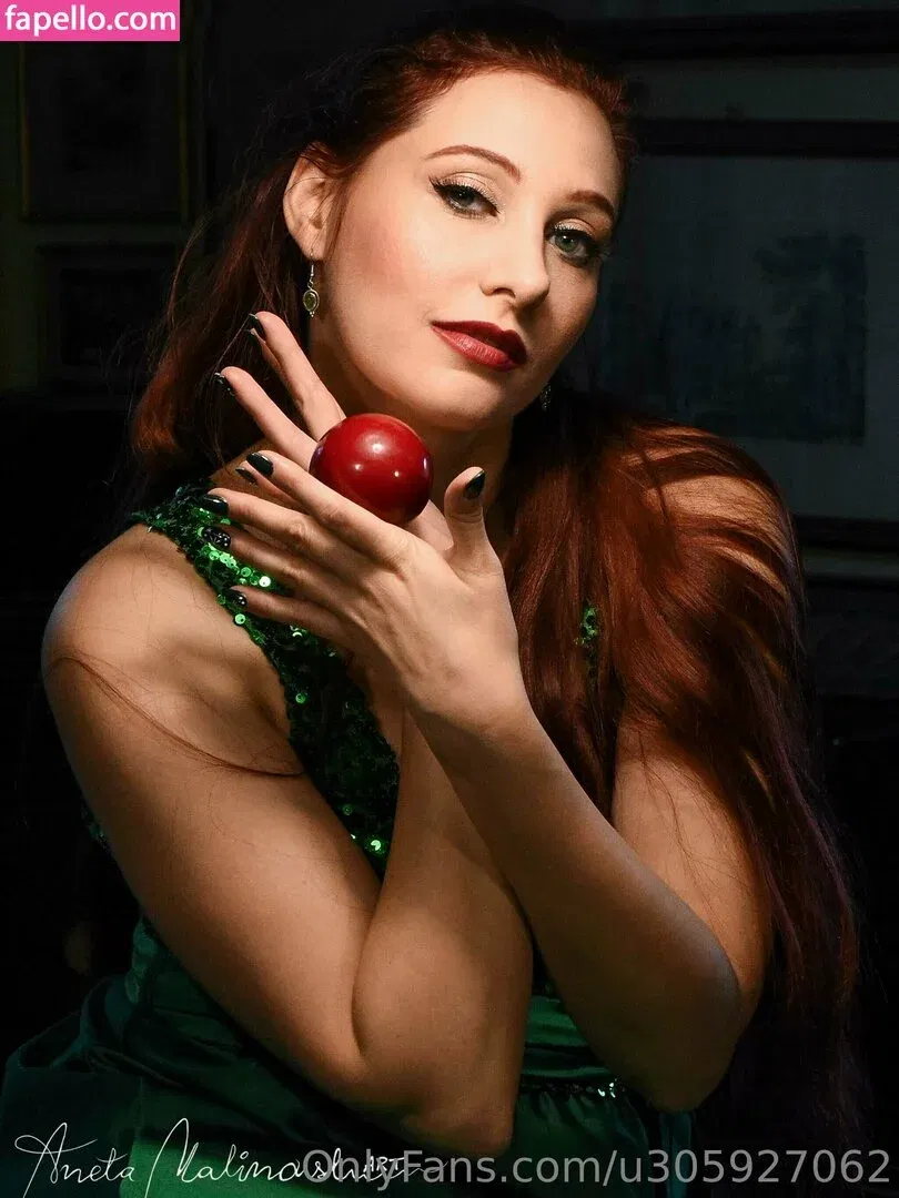 u305927062 Onlyfans Photo Gallery 