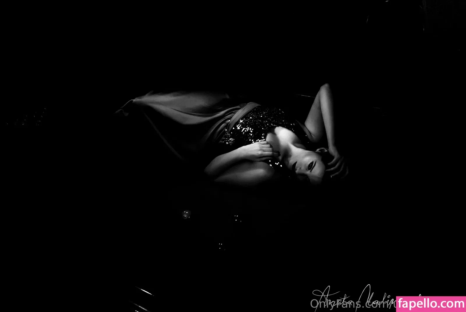 u305927062 Onlyfans Photo Gallery 