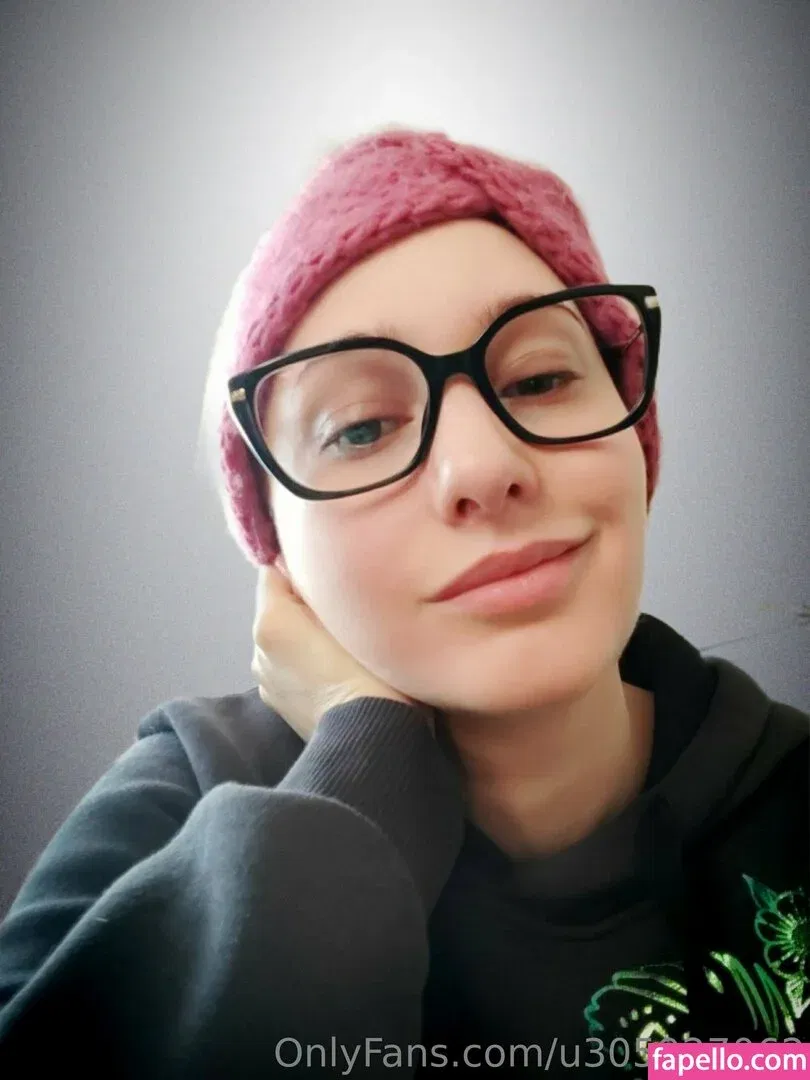 u305927062 Onlyfans Photo Gallery 