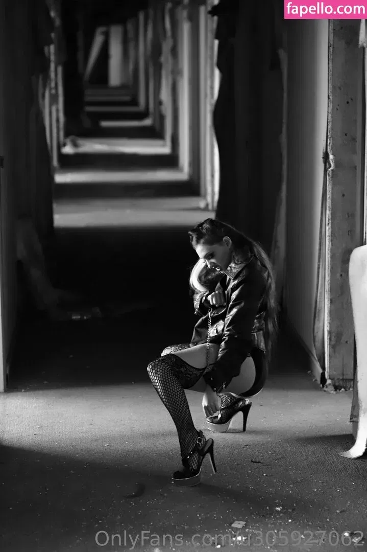 u305927062 Onlyfans Photo Gallery 