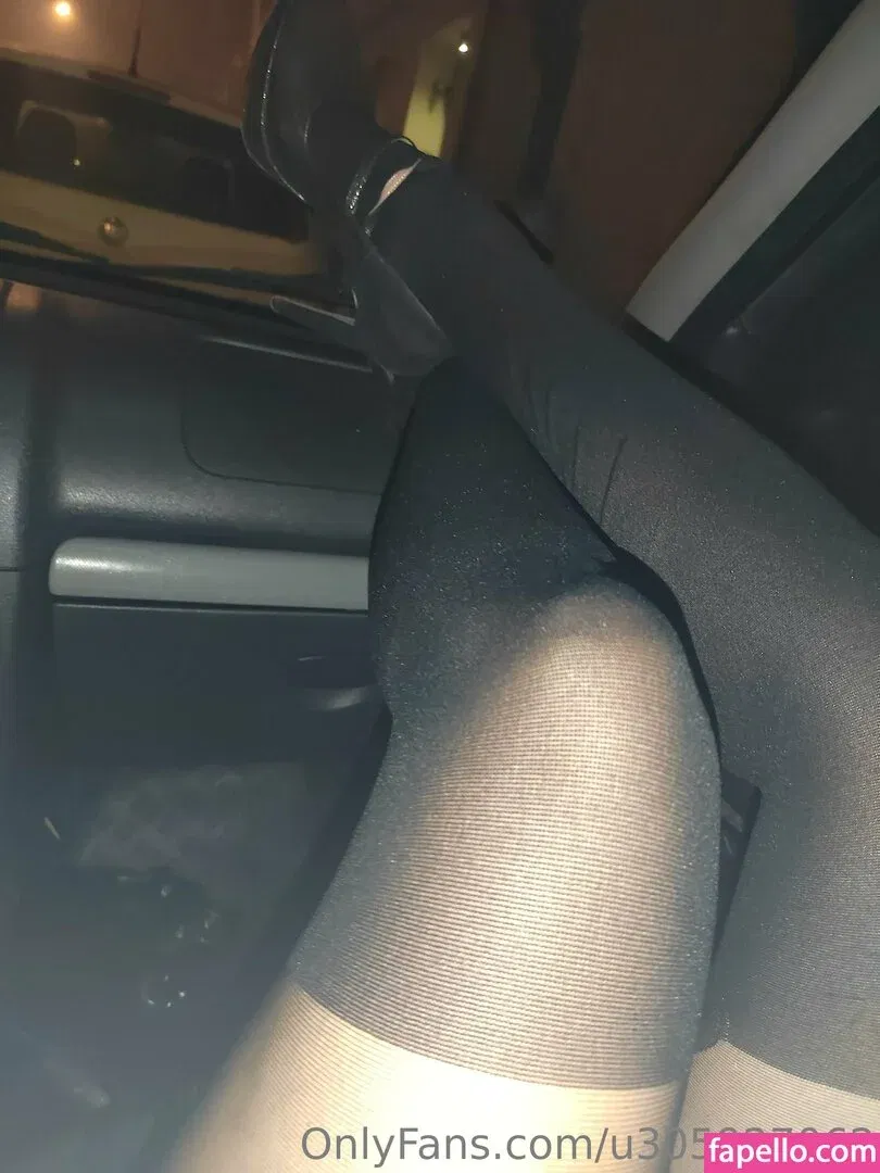 u305927062 Onlyfans Photo Gallery 