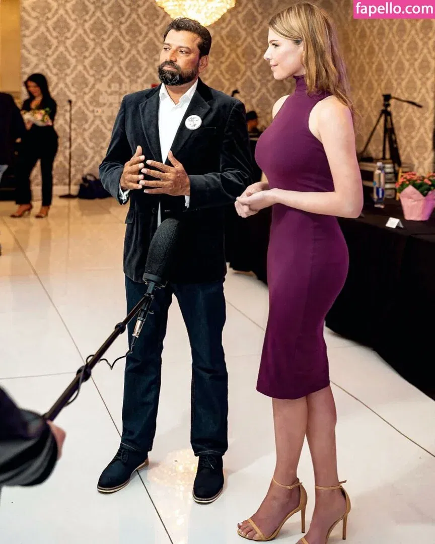 Leah Postol Onlyfans Photo Gallery 