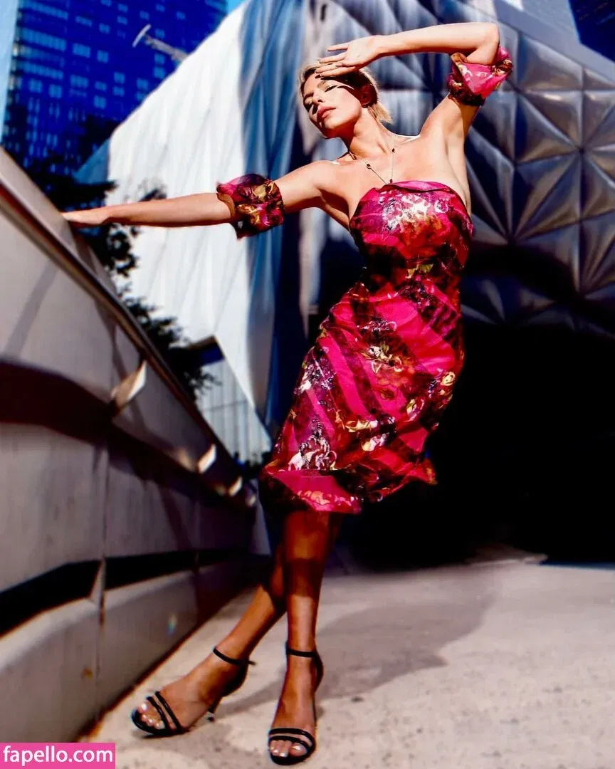 Leah Postol Onlyfans Photo Gallery 