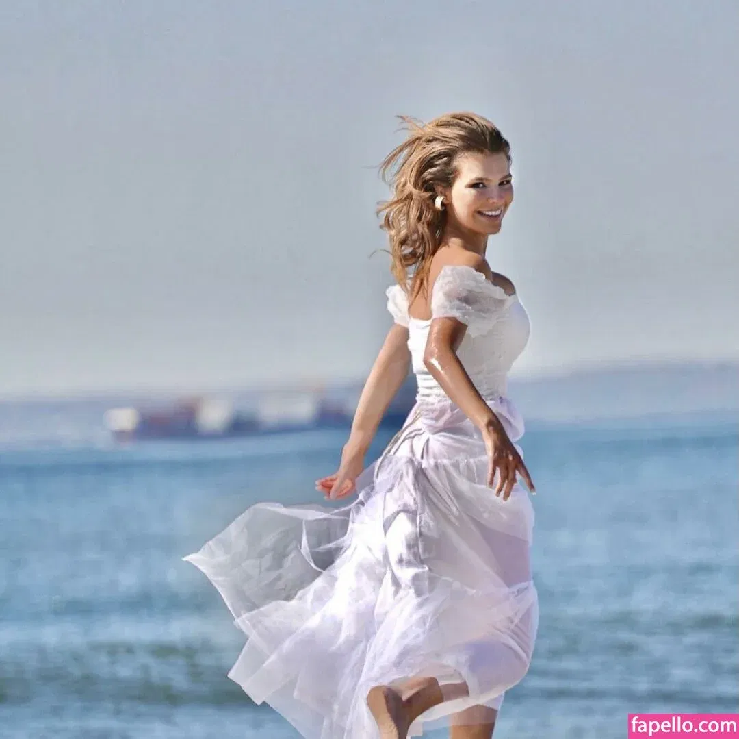 Leah Postol Onlyfans Photo Gallery 