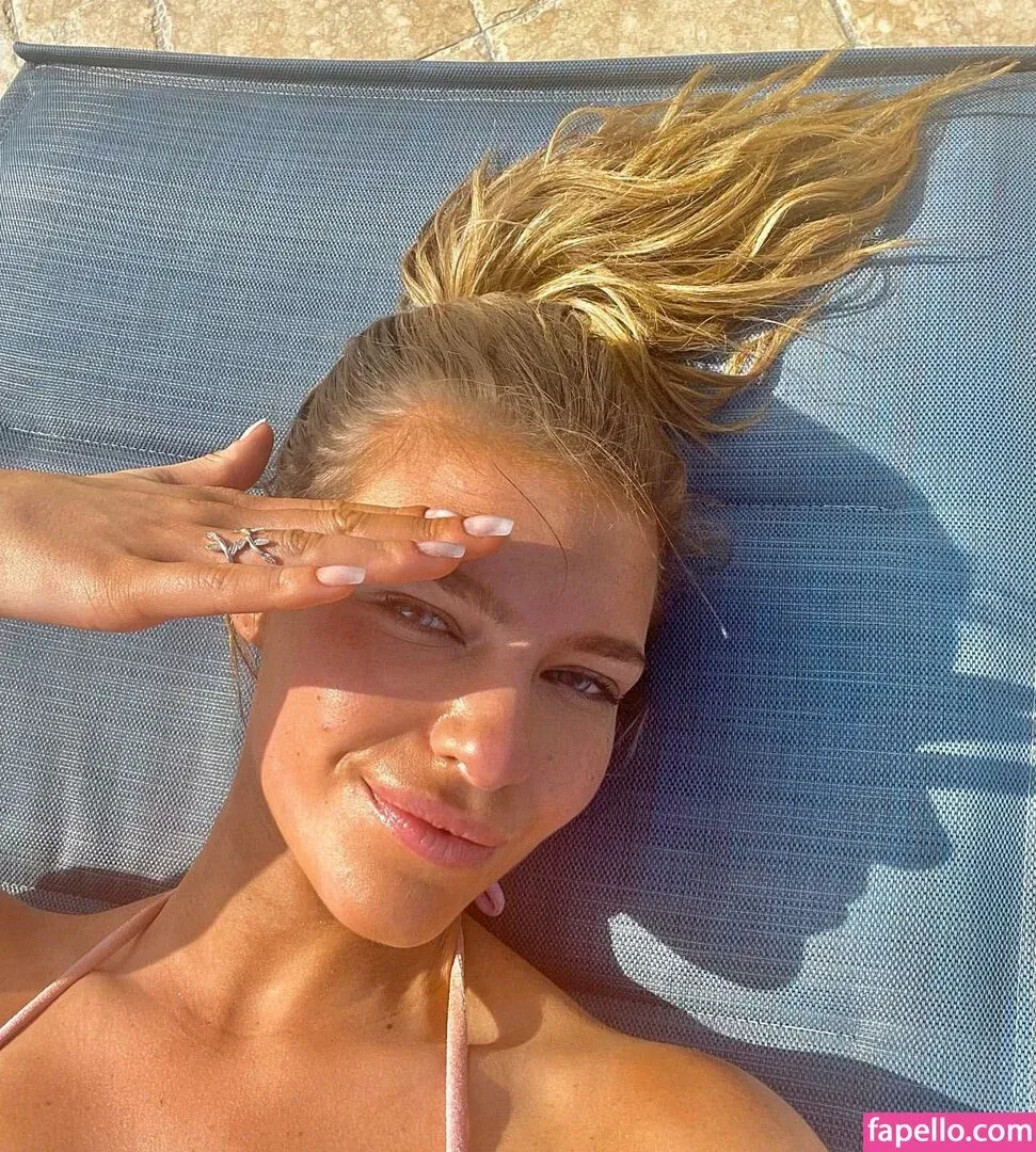 Leah Postol Onlyfans Photo Gallery 