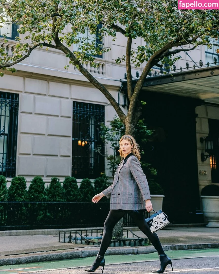 Leah Postol Onlyfans Photo Gallery 