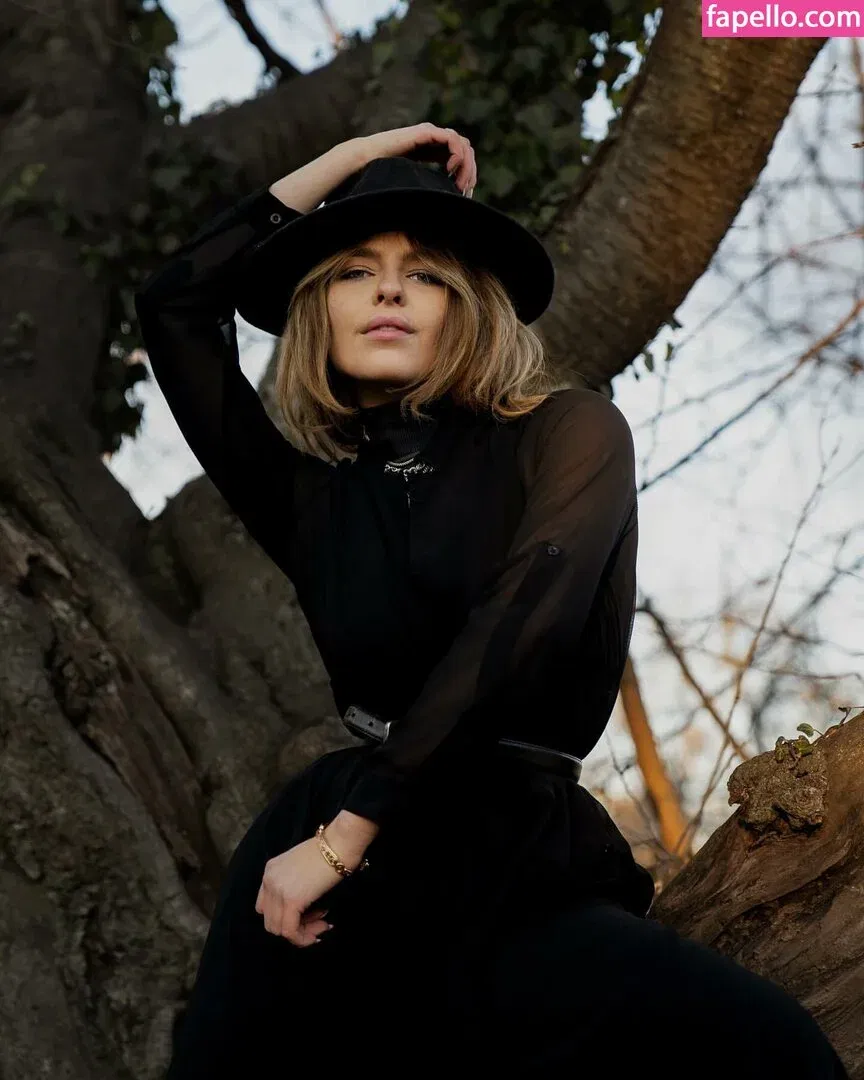 Leah Postol Onlyfans Photo Gallery 